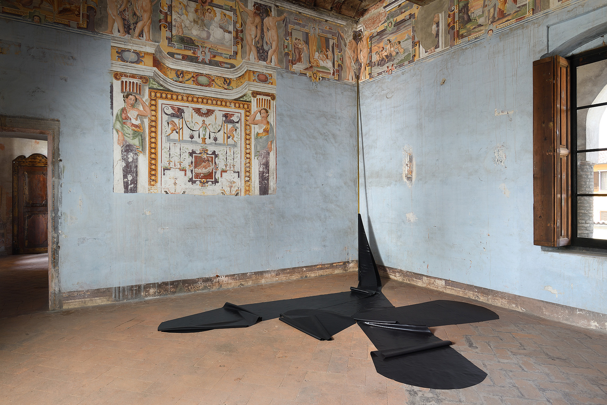 SERJ - solo exhibition, Pochi Riti Utili Salvano - 2022